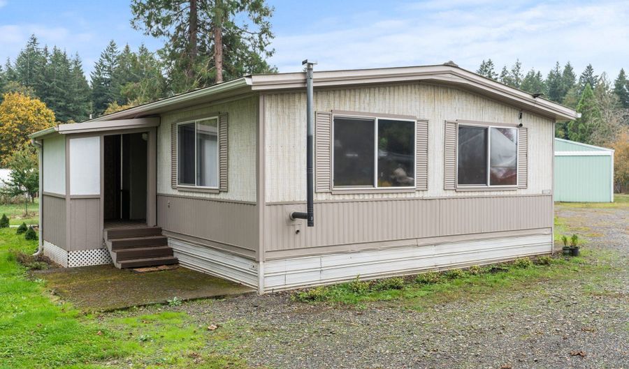 19701 SE TICKLE CREEK Rd, Boring, OR 97009 - 3 Beds, 2 Bath