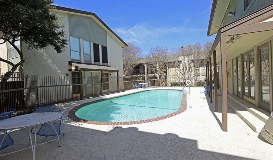 12816 Midway Rd 2049, Dallas, TX 75244 - 2 Beds, 2 Bath
