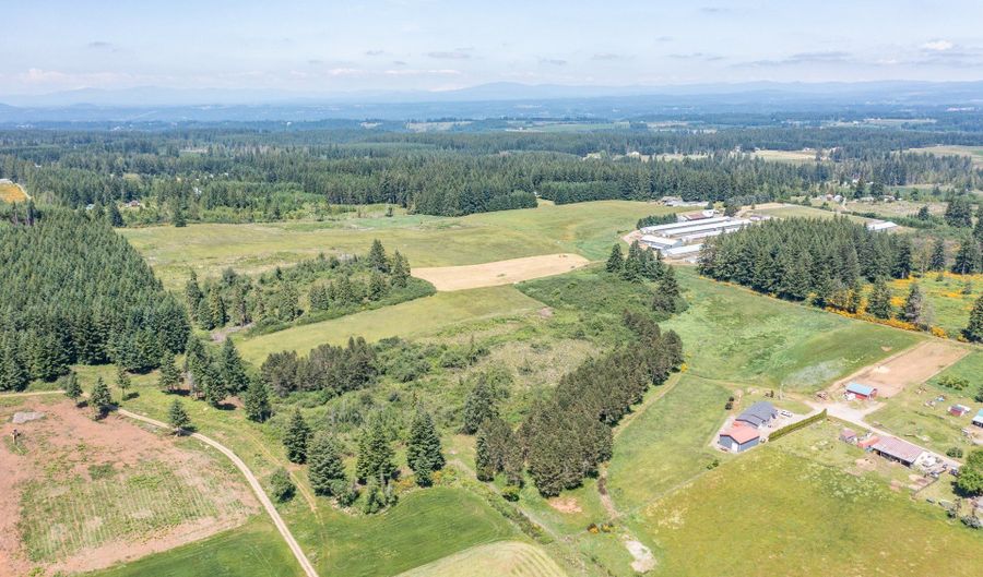 25641 S SCHOCKLEY Rd, Beavercreek, OR 97004 - 4 Beds, 2 Bath