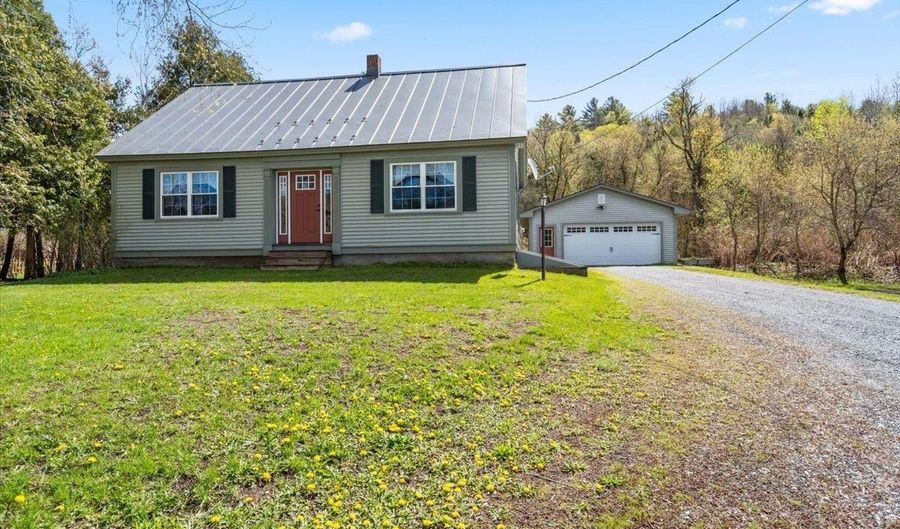 880 S Barre Rd, Barre, VT 05641 - 3 Beds, 1 Bath