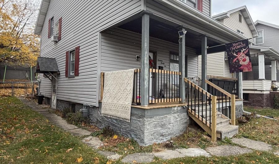 1426 20th Ave, Altoona, PA 16601 - 3 Beds, 1 Bath