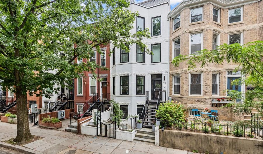 43 QUINCY Pl NW 1, Washington, DC 20001 - 3 Beds, 3 Bath