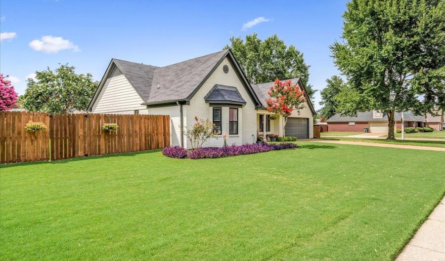 3299 DON Vly, Bartlett, TN 38133 - 4 Beds, 2 Bath