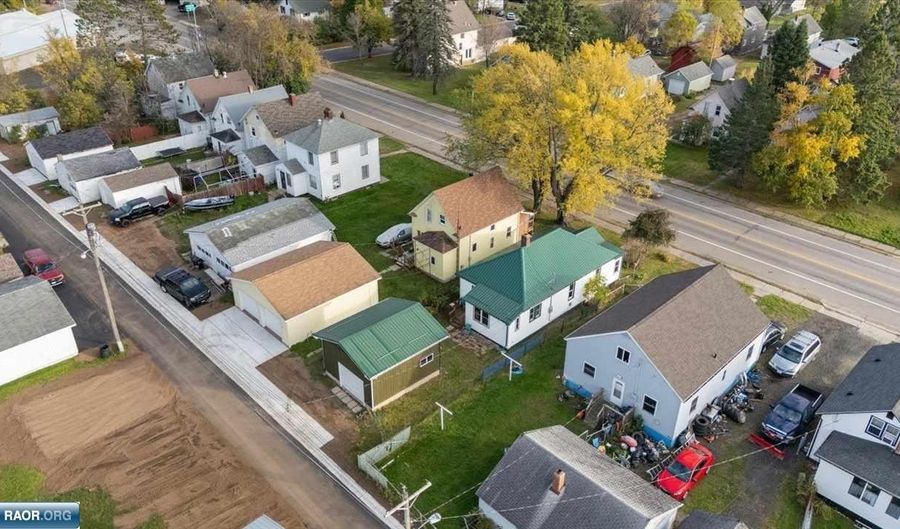 316 W 3rd Ave, Aurora, MN 55705 - 2 Beds, 1 Bath