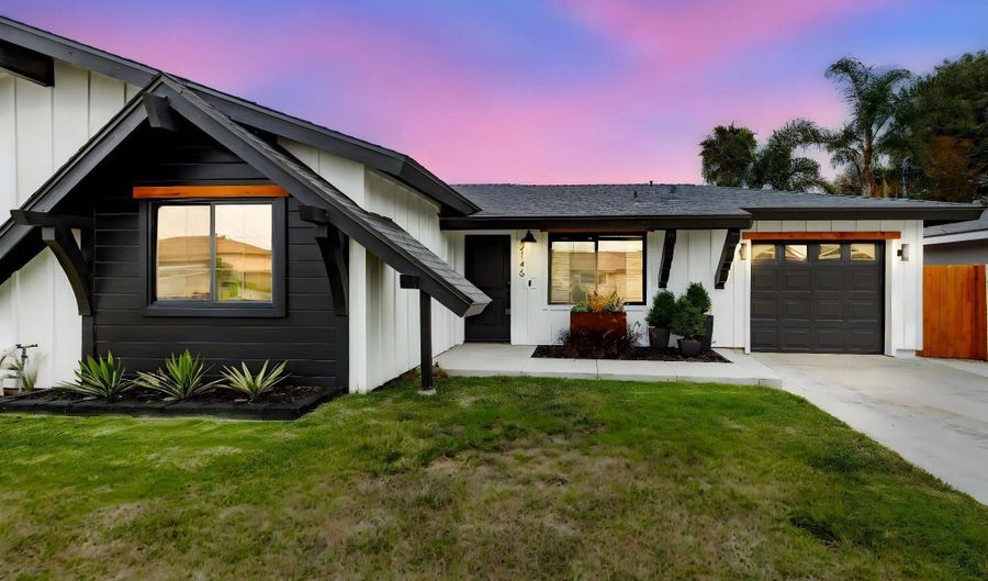 2146 Foster St, Oceanside, CA 92054 - 4 Beds, 3 Bath
