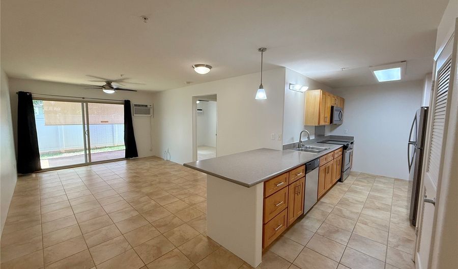 91-1261 Kamaaha Ave 1402, Kapolei, HI 96707 - 2 Beds, 2 Bath