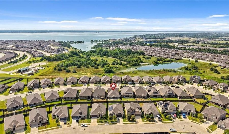 1052 Sublime Dr, Heath, TX 75126 - 4 Beds, 3 Bath