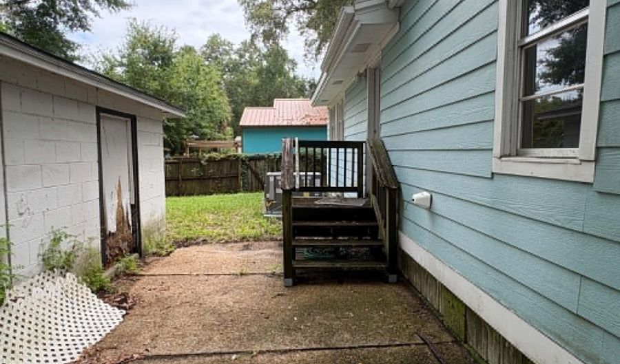 188 Iberville Dr, Biloxi, MS 39531 - 3 Beds, 1 Bath