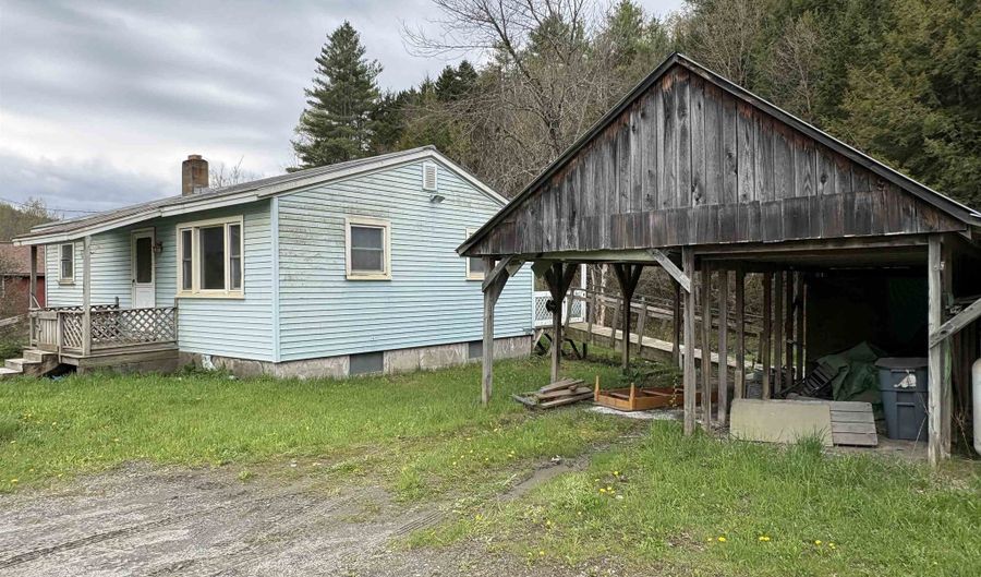 169 Bear Hill Rd, Braintree, VT 05060 - 2 Beds, 1 Bath