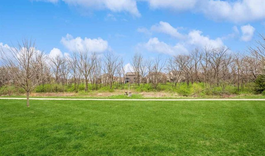 1231 Nicholas Ln, North Liberty, IA 52317 - 3 Beds, 3 Bath