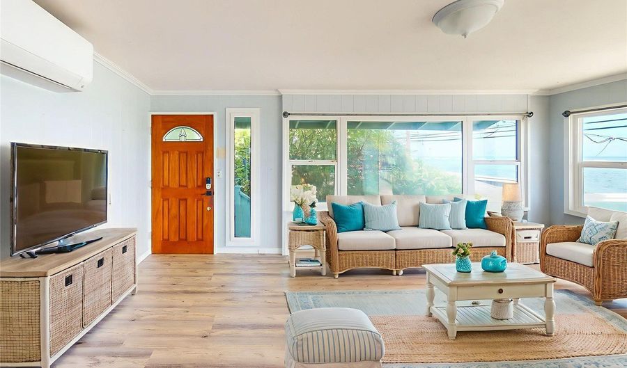 53-898 Kamehameha Hwy, Hauula, HI 96717 - 4 Beds, 2 Bath