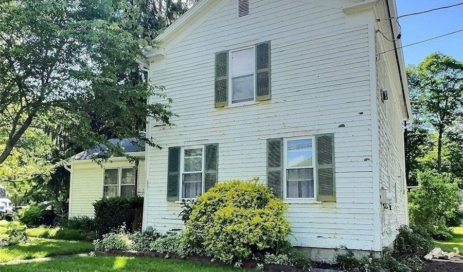 7515 Main St, Almond, NY 14804 - 3 Beds, 1 Bath