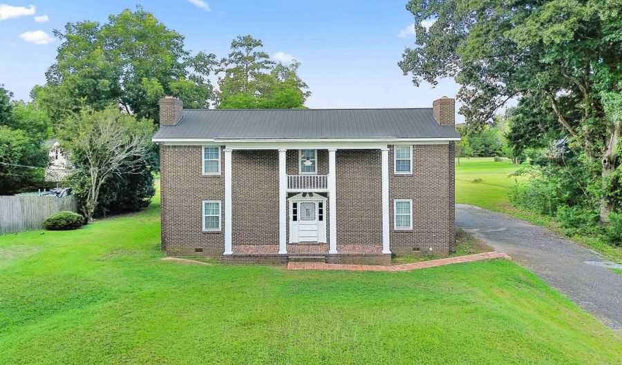 118 Country Club Rd, Attalla, AL 35954 - 4 Beds, 2 Bath