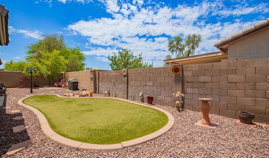 2602 N 106TH Ave, Avondale, AZ 85392 - 4 Beds, 2 Bath