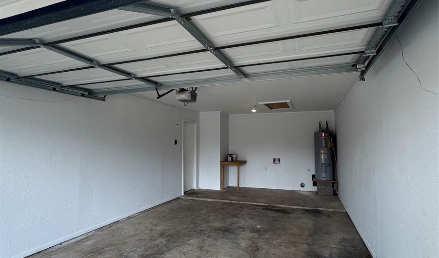3650 Radcliff Rd, Abilene, TX 79602 - 2 Beds, 2 Bath