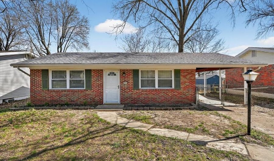 3335 Boca Raton Dr, Arnold, MO 63010 - 2 Beds, 1 Bath