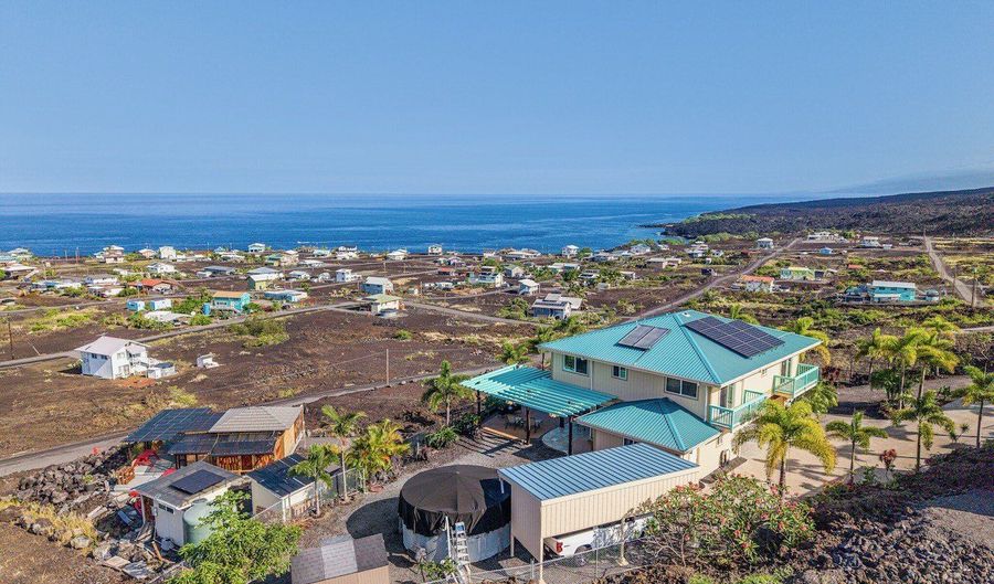 88-1515 EIWA Ave, Captain Cook, HI 96704 - 3 Beds, 3 Bath