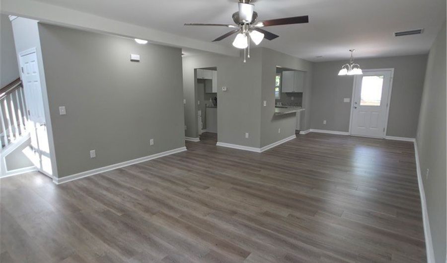 130 Mckinley Dr, Athens, GA 30601 - 4 Beds, 3 Bath