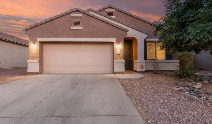 23759 W MAGNOLIA Dr, Buckeye, AZ 85326 - 4 Beds, 3 Bath