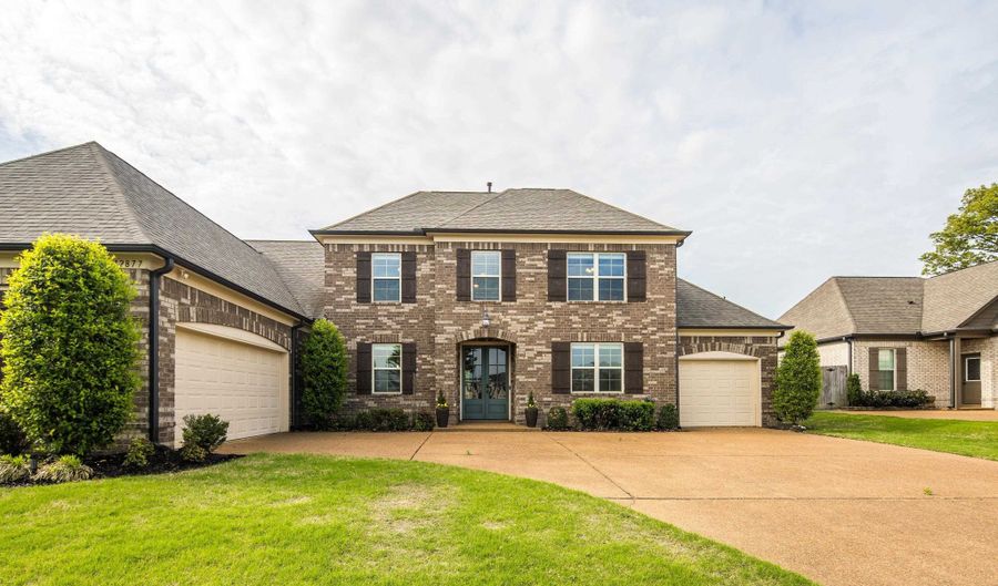 12877 SHANE HOLLOW Dr, Arlington, TN 38002 - 5 Beds, 3 Bath