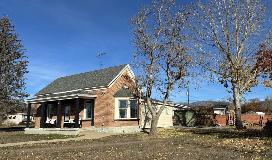 290 N 100 St E, Beaver, UT 84713 - 3 Beds, 2 Bath