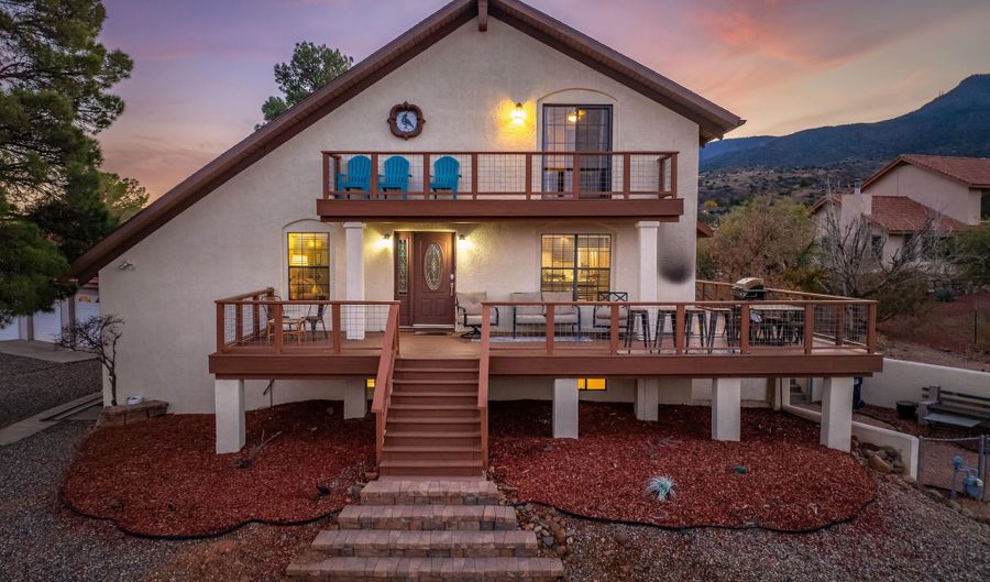 1131 Hidden Springs Ln, Clarkdale, AZ 86324 - 5 Beds, 3 Bath