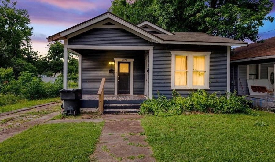 207 E Rutherford St, Shreveport, LA 71104 - 2 Beds, 2 Bath