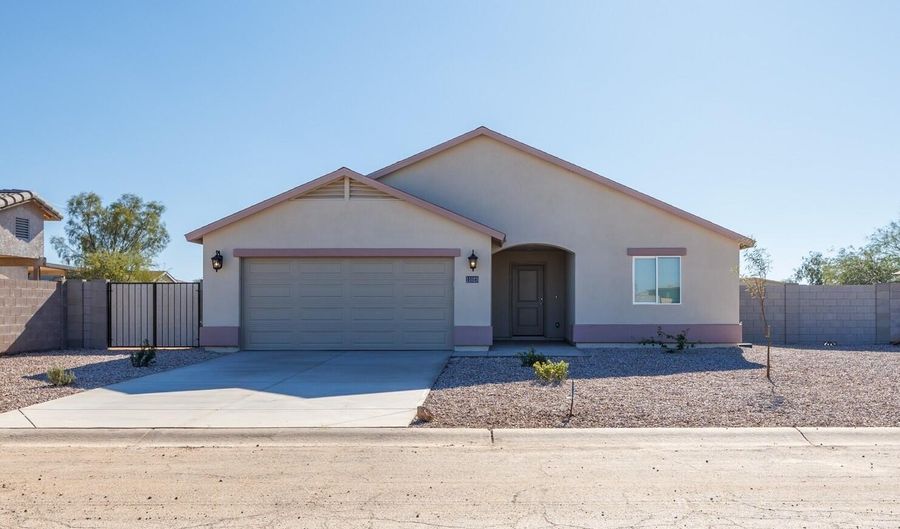 11023 W XAVIER Dr, Arizona City, AZ 85123 - 3 Beds, 2 Bath