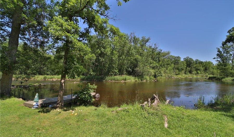 400 Riverdale Dr, Aitkin, MN 56431 - 3 Beds, 2 Bath