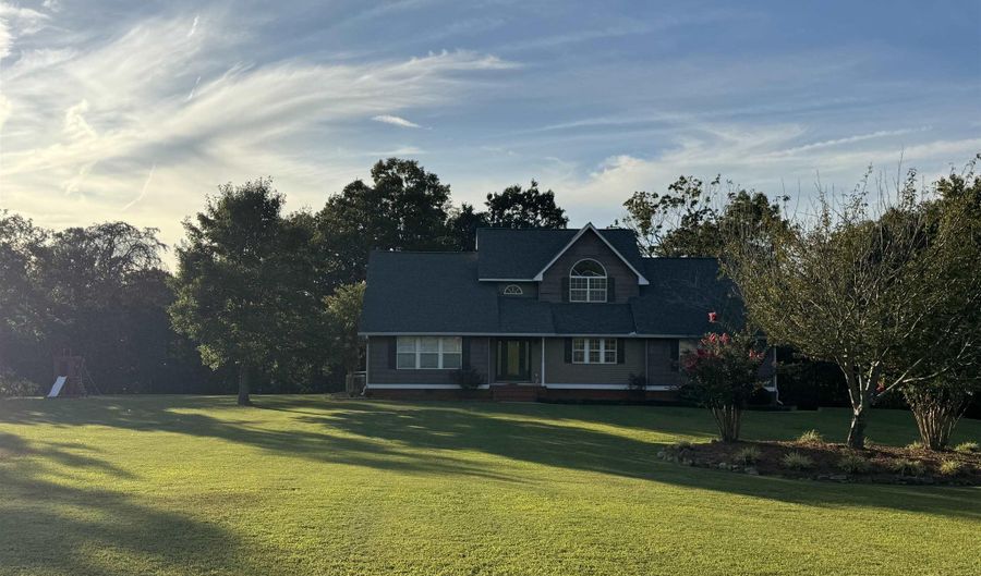 1146 Northridge Trce, Albertville, AL 35951 - 5 Beds, 4 Bath