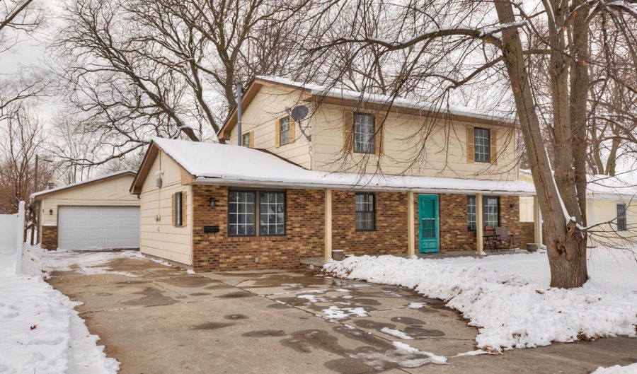 610 5th Ave, Altoona, IA 50009 - 3 Beds, 2 Bath