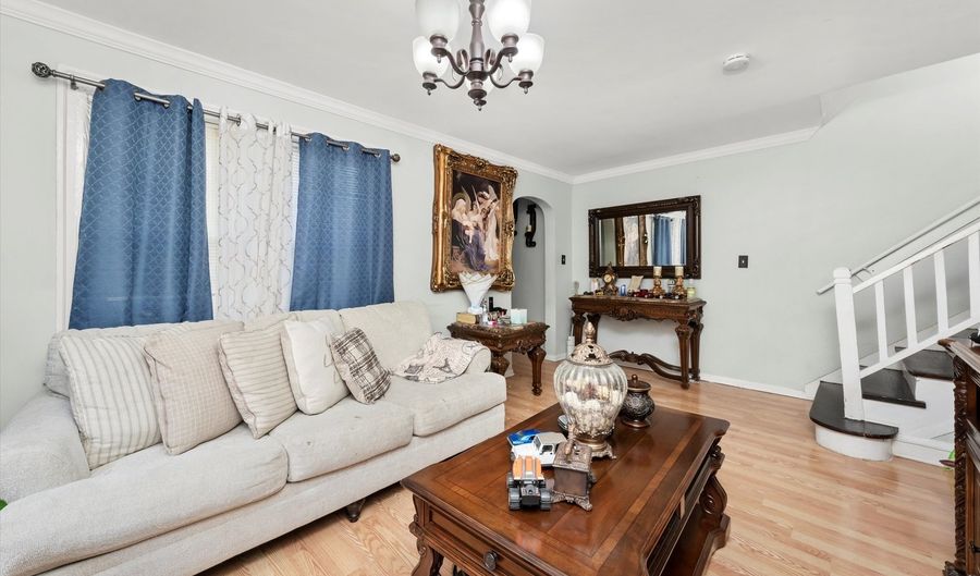 7130 S Seeley Ave, Chicago, IL 60636 - 3 Beds, 2 Bath