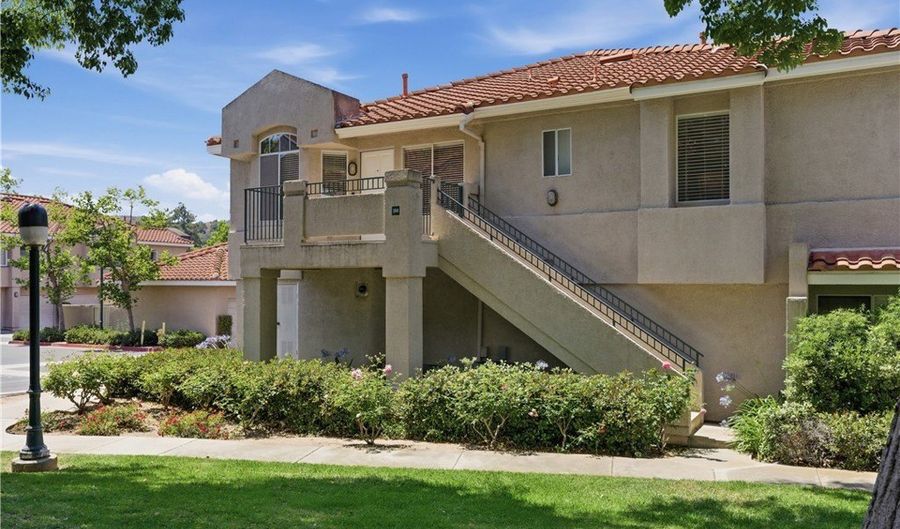 188 Cinnamon Teal, Aliso Viejo, CA 92656 - 2 Beds, 2 Bath