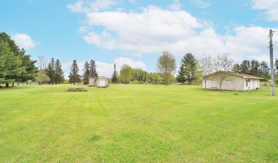 42674 282nd St, Aitkin, MN 56431 - 4 Beds, 2 Bath