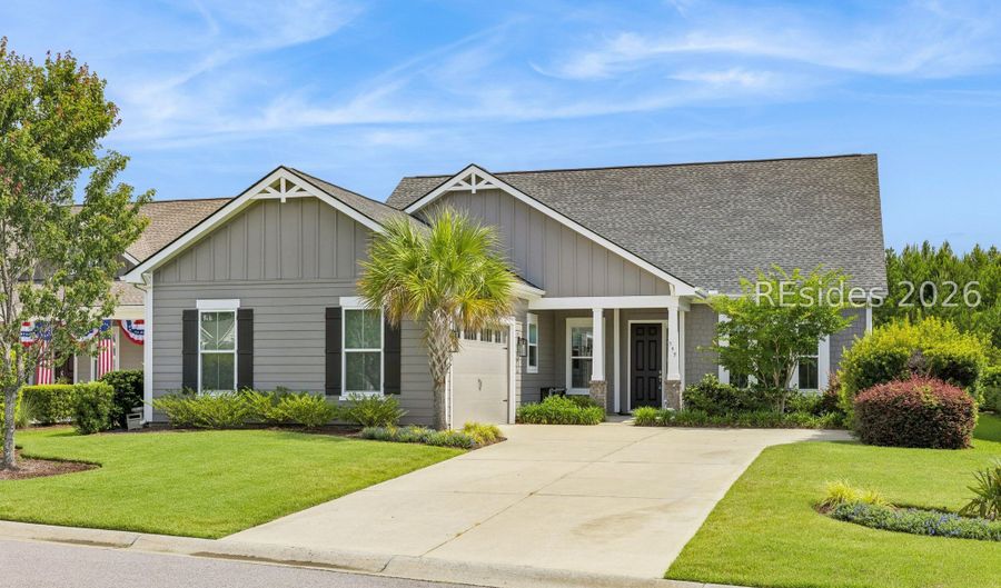 395 Castaway Dr, Bluffton, SC 29910 - 3 Beds, 3 Bath