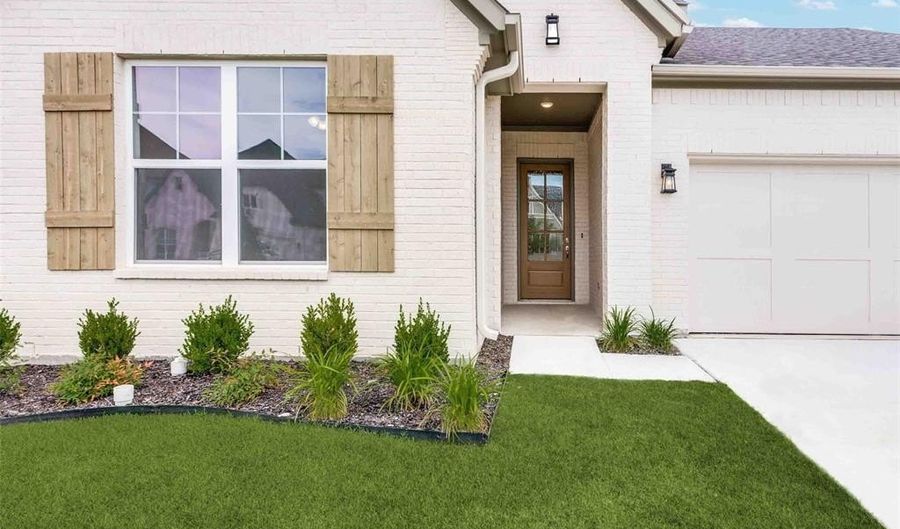 108 W Observation Dr, Aledo, TX 76008 - 3 Beds, 2 Bath