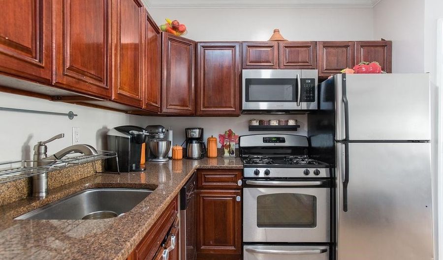 255 BROADWAY 207, Bayonne, NJ 07002 - 2 Beds, 2 Bath