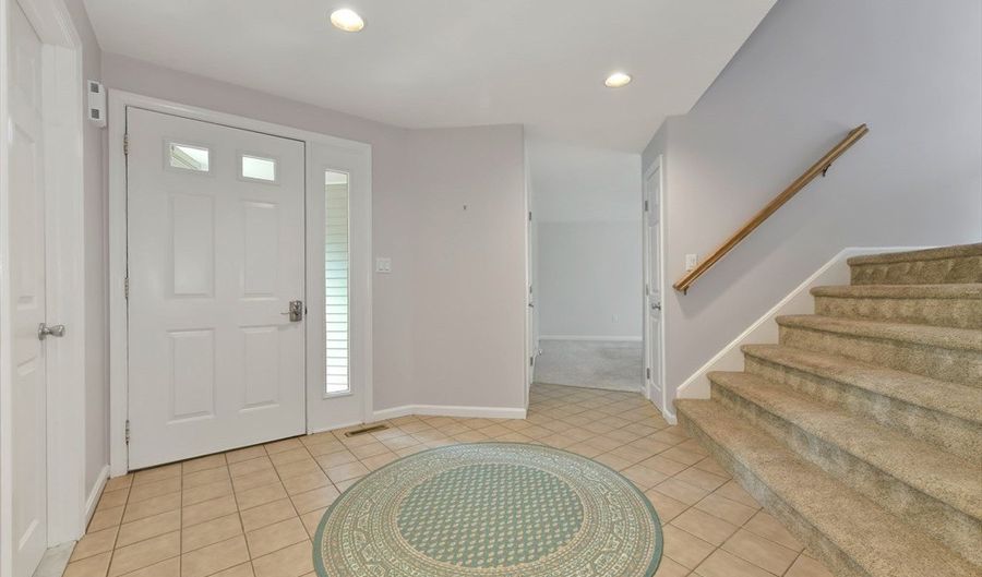 154 Bear Hill Rd 306, Cumberland, RI 02864 - 2 Beds, 3 Bath