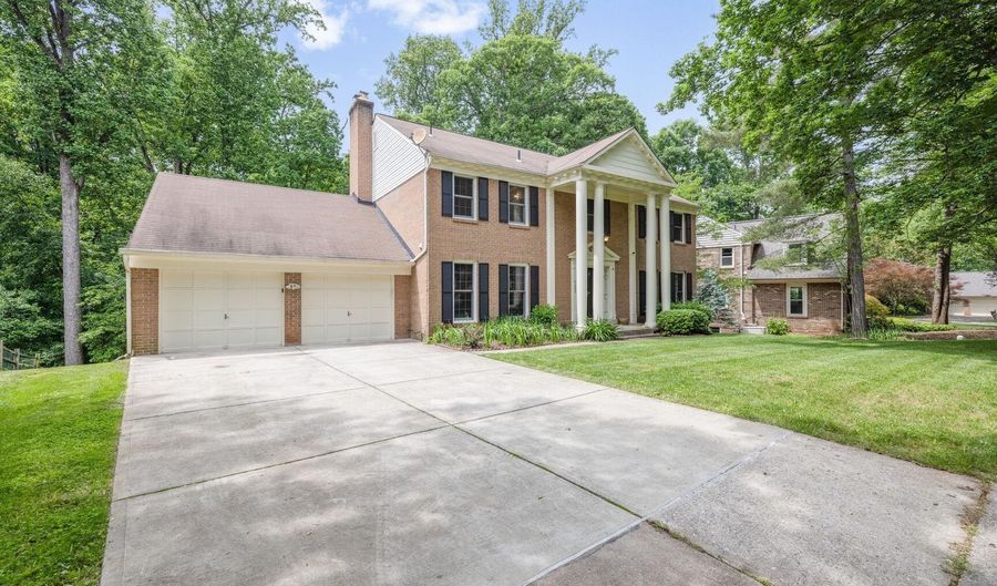 9605 REACH Rd, Potomac, MD 20854 - 6 Beds, 6 Bath