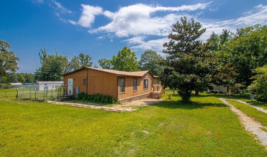 16311 Vimy Ridge Rd, Alexander, AR 72002 - 3 Beds, 2 Bath