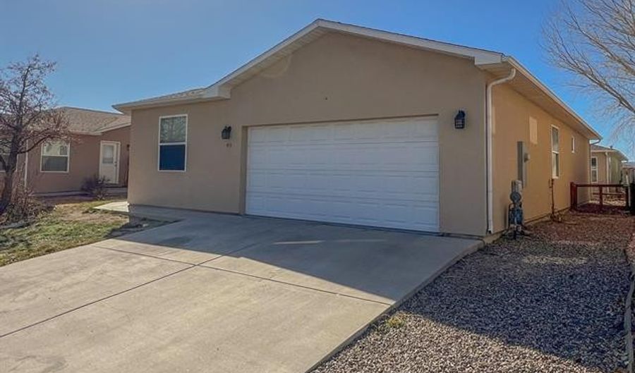 415 29 1/2 Rd, Grand Junction, CO 81504 - 3 Beds, 1 Bath