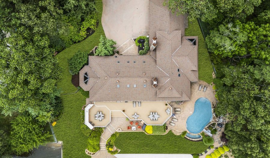 99 Holly Ln, Bayville, NJ 08721 - 4 Beds, null Bath