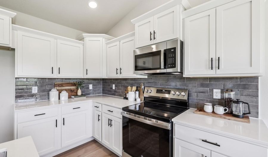 4422 NW Olivia Ln, Ankeny, IA 50023 - 4 Beds, 3 Bath