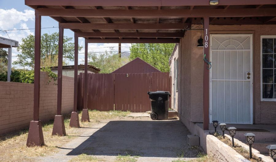 108 GRAHAM Dr, Bisbee, AZ 85603 - 3 Beds, 1 Bath
