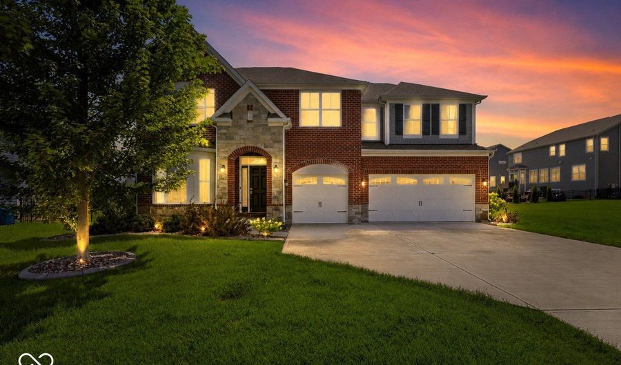 4257 English Ln, Bargersville, IN 46106 - 5 Beds, 4 Bath