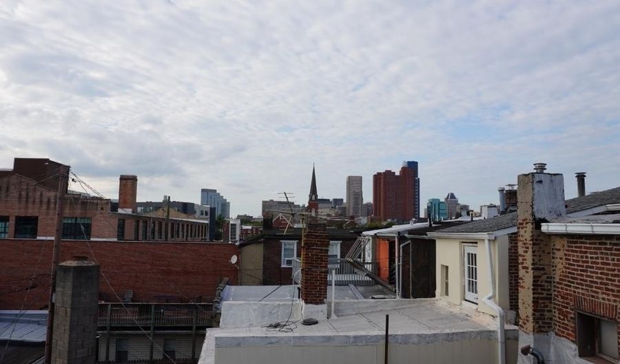 1138 S HANOVER St, Baltimore, MD 21230 - 3 Beds, 2 Bath