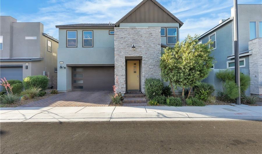 3206 Fountaintree Ave, Henderson, NV 89044 - 4 Beds, 3 Bath