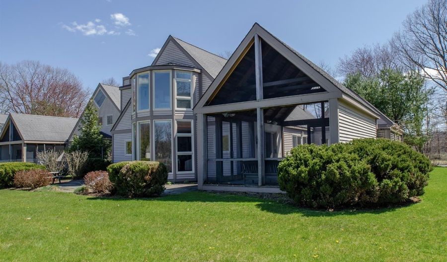 332 Arcadia, Ancram, NY 12502 - 4 Beds, 4 Bath