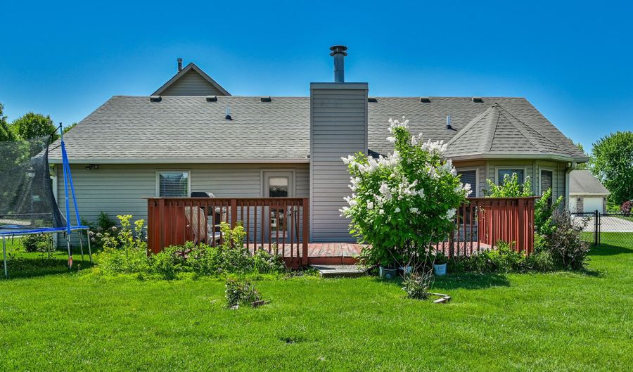 1404 Mahony Ct, Indianapolis, IN 46217 - 3 Beds, 2 Bath