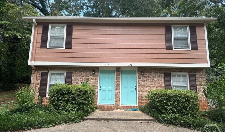 121 Sleepy Creek Dr, Athens, GA 30606 - 2 Beds, 2 Bath